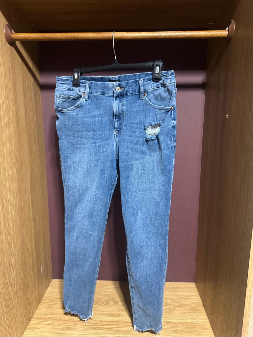 Express Skinny Mid Rise Ultra Hyper Stretch Jeans L 12/14/16 Distressed